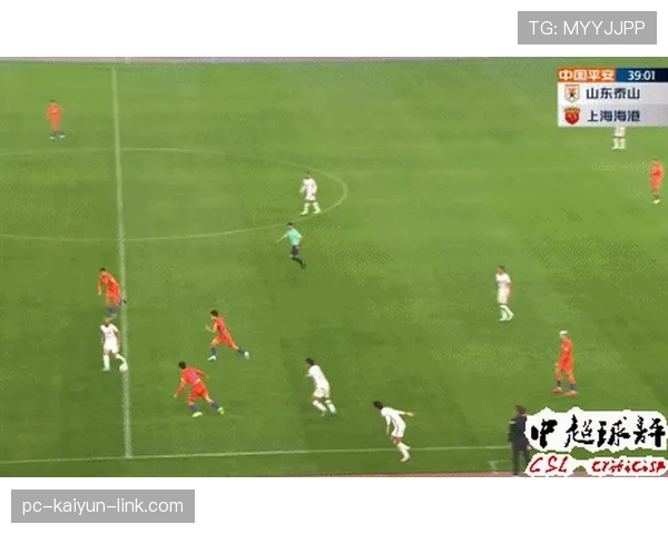 边裁职责实战：越位判罚、出界与换人信号的判定要点