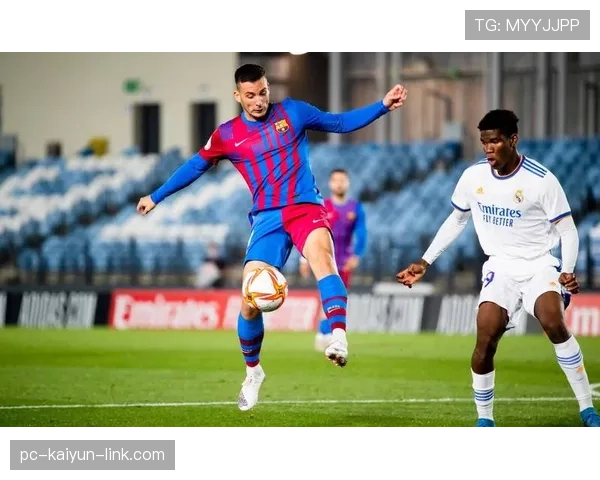 巴萨建队思路跑偏，非财务问题致竞争力下滑